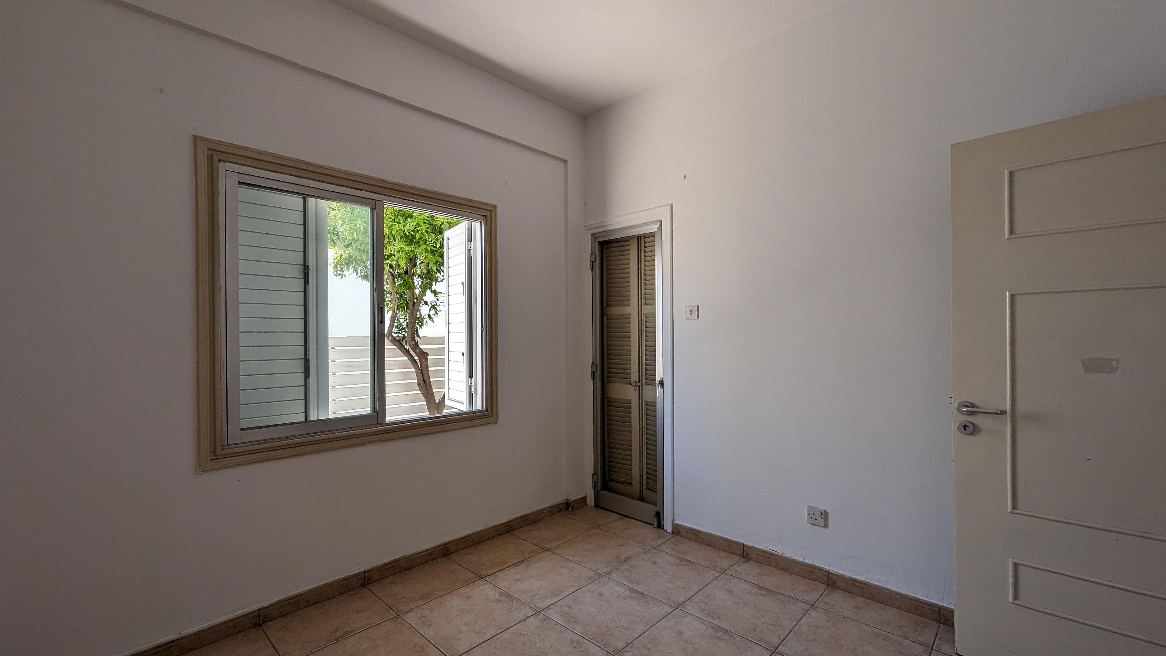 Mixed Use Building with shop - Strovolos, Nicosia image 28