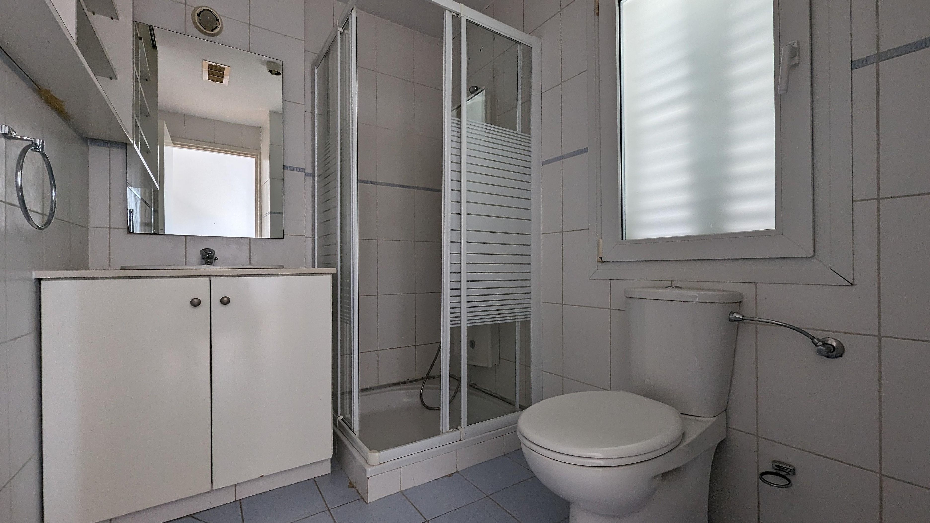 Mixed Use Building with shop - Strovolos, Nicosia image 8