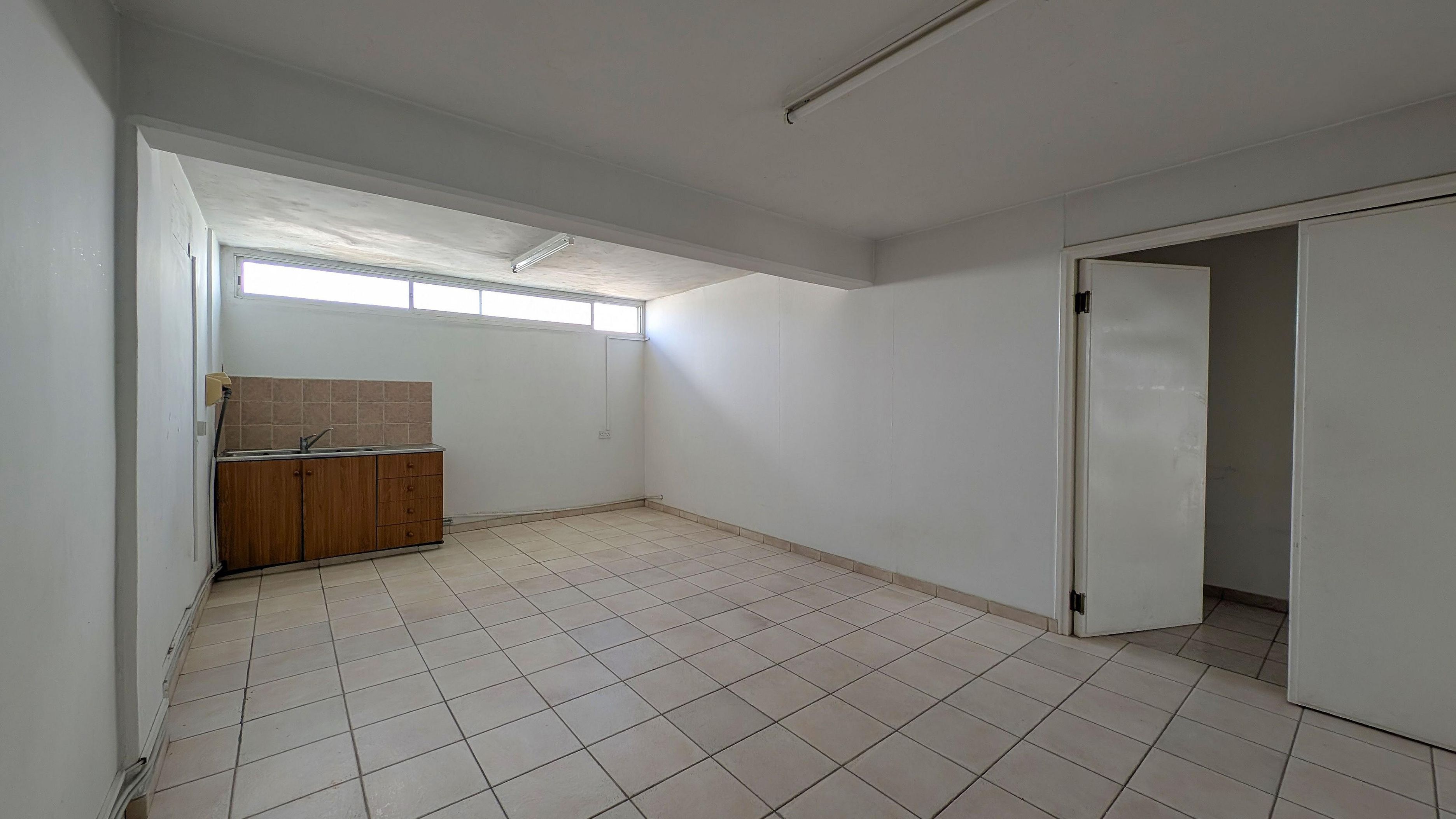 Residential Plot with incomplete Houses - Psimolofou, Nicosia image 7