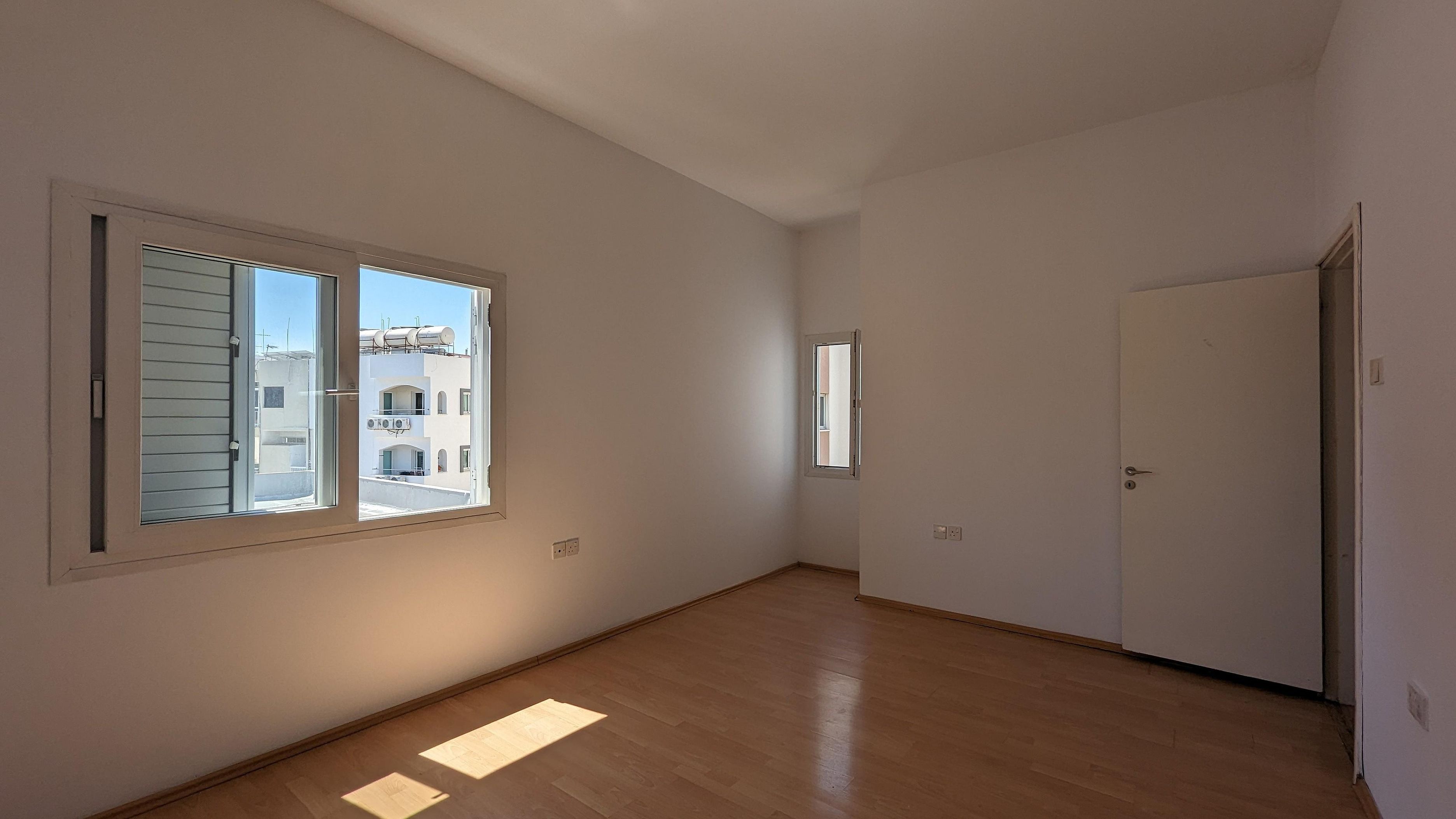 Mixed Use Building with shop - Strovolos, Nicosia image 12