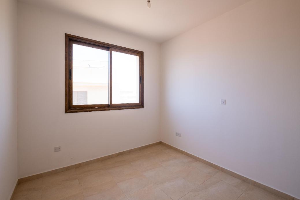 Two Bedroom Apartment - Polemidia, Limassol image 11