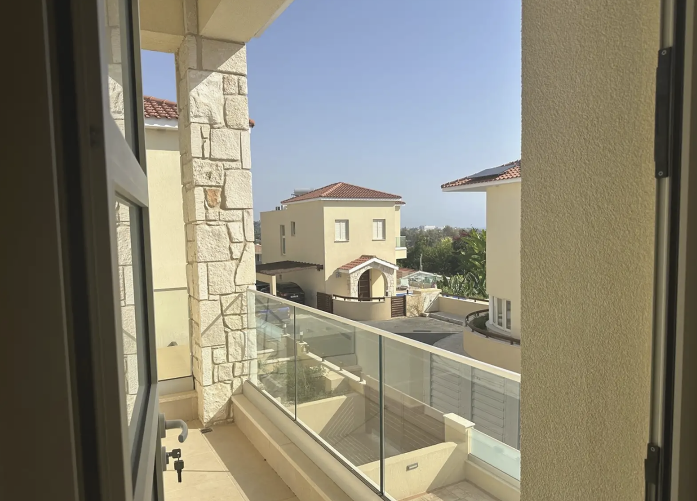 3-Bedroom Villa-Paphos(Kissonerga) image 5