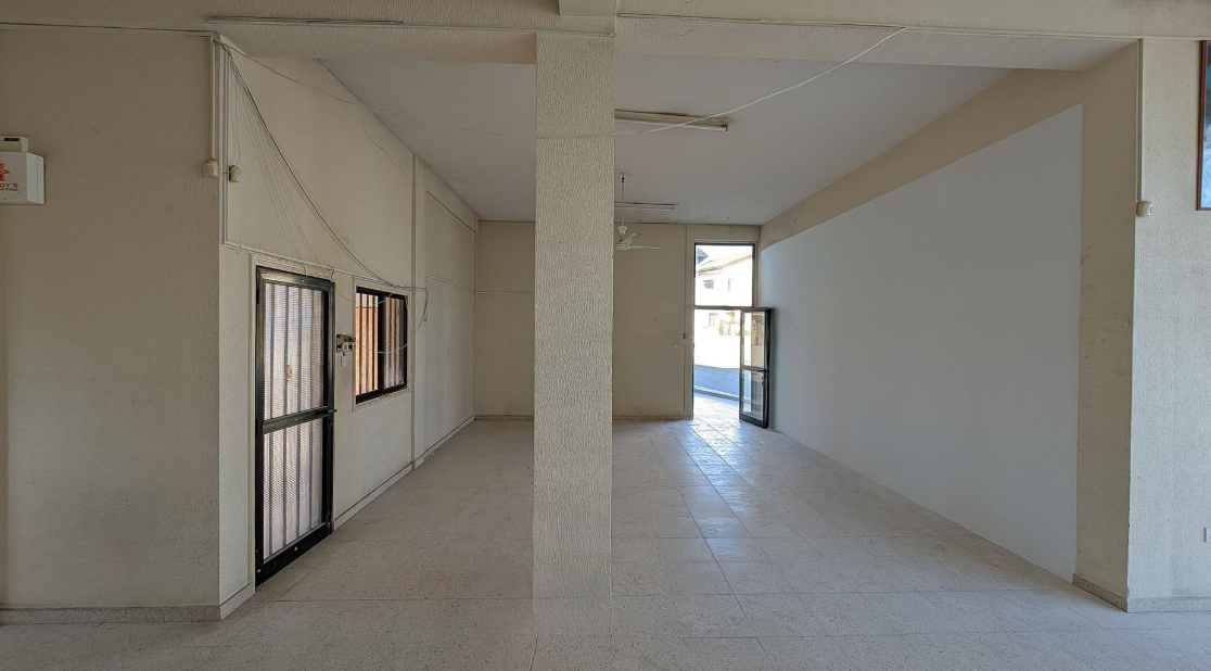 Building with Two Shops - Anafotida, Larnaca image 6