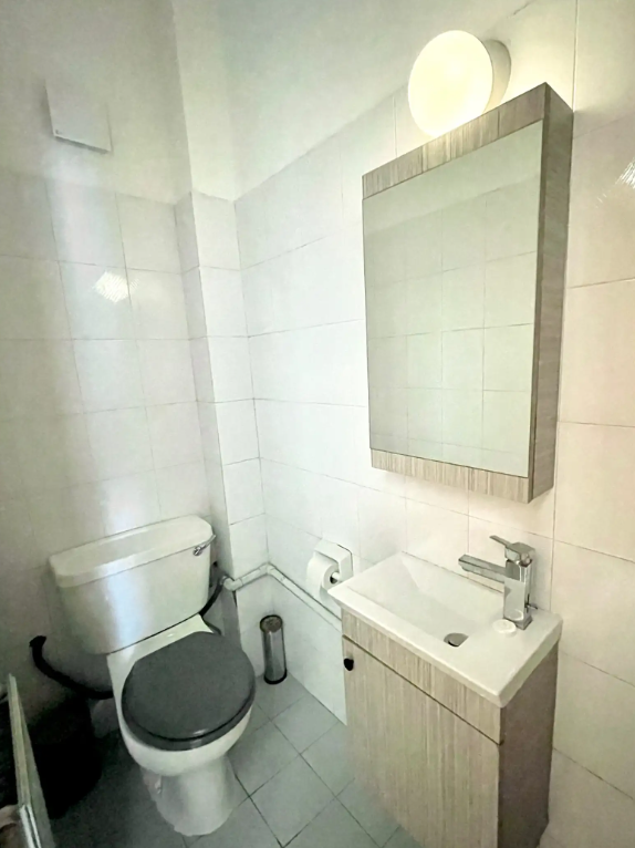 Three Bedroom Apartment for Rent in Aglantzia image 12