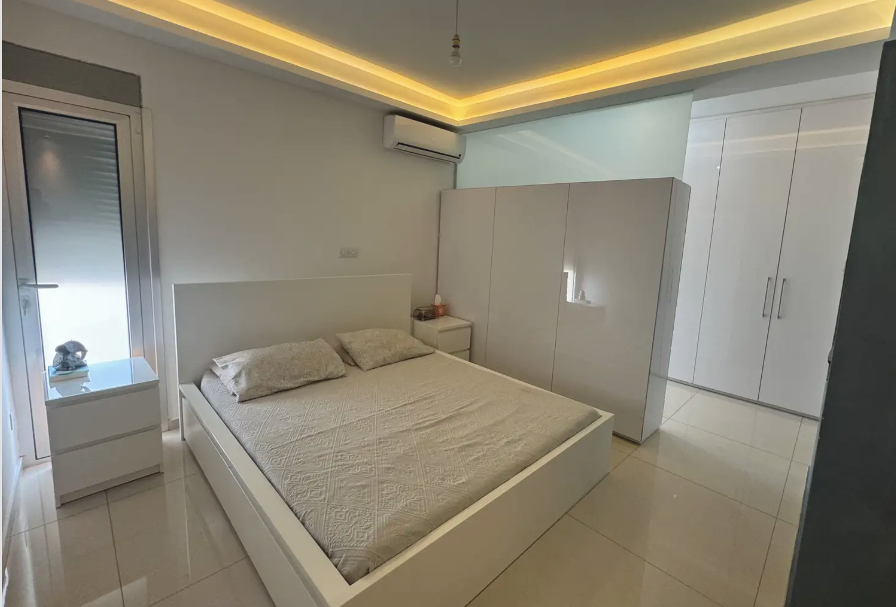 3 Bedroom Penthouse for Sale - Geri, Nicosia image 11