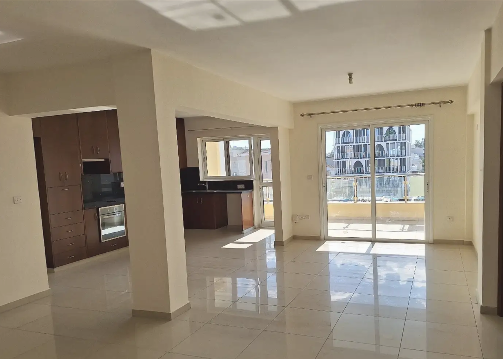 Three Bedroom Apartment – Ayios Dometios – Ayios Pavlos Nicosia image 2