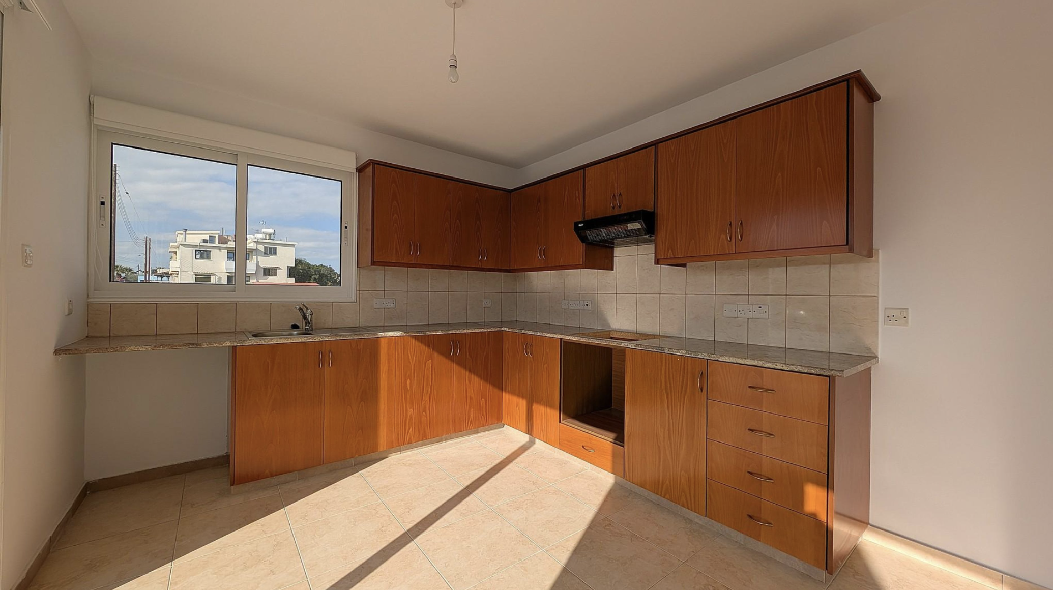 Residential building with Four Apartments - Kiti, Larnaca image 43
