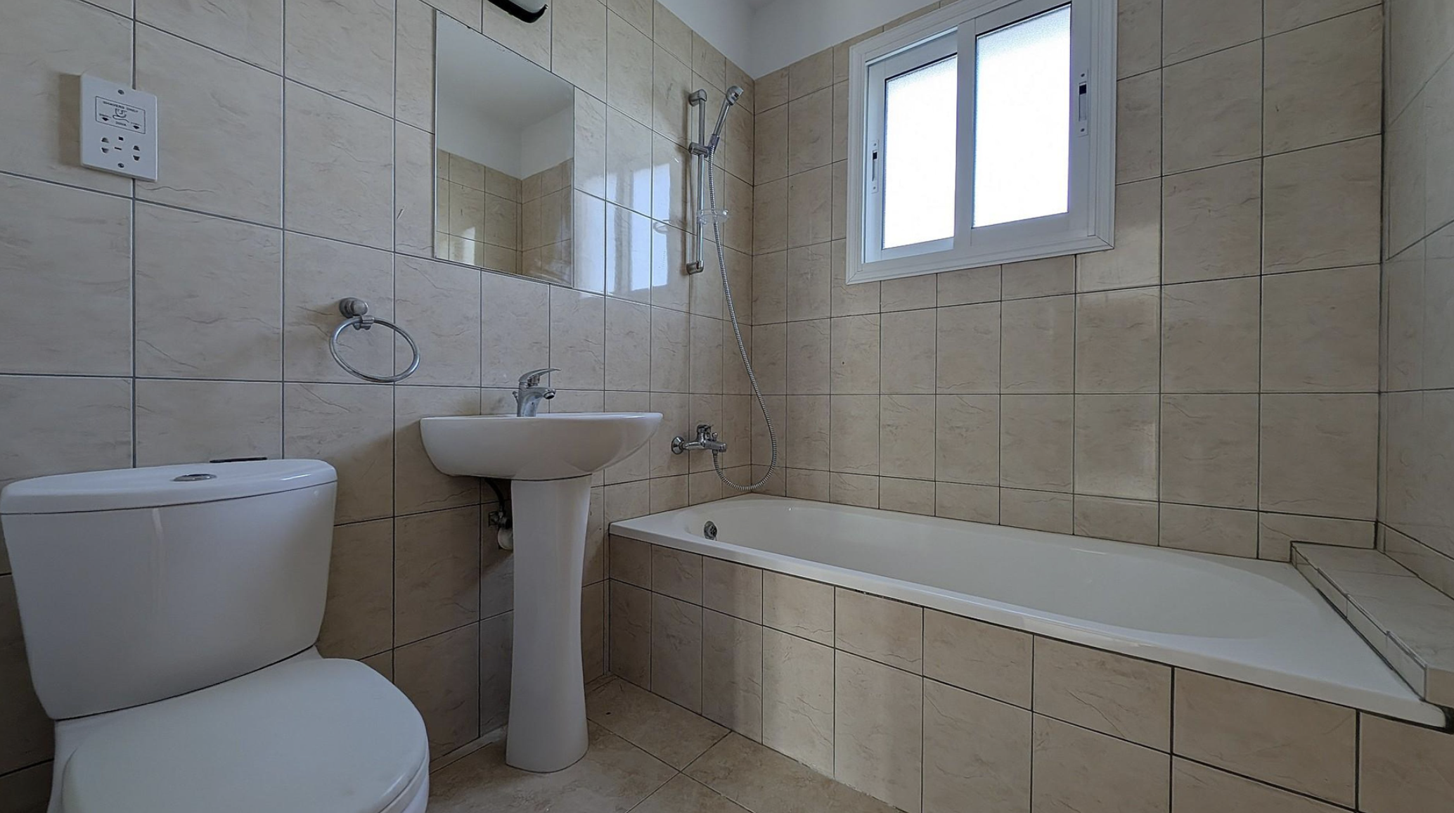 Residential building with Four Apartments - Kiti, Larnaca image 13