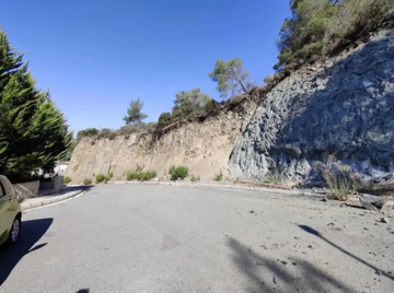 Field- Apsiou, Limassol image 4