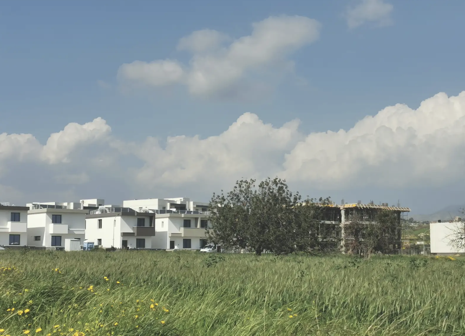 🏡 Prime Residential Field in Kato Polemidia, Limassol