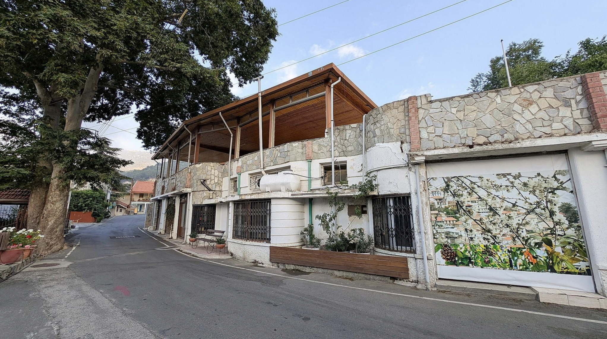 Commercial Building - Pedoulas, Nicosia