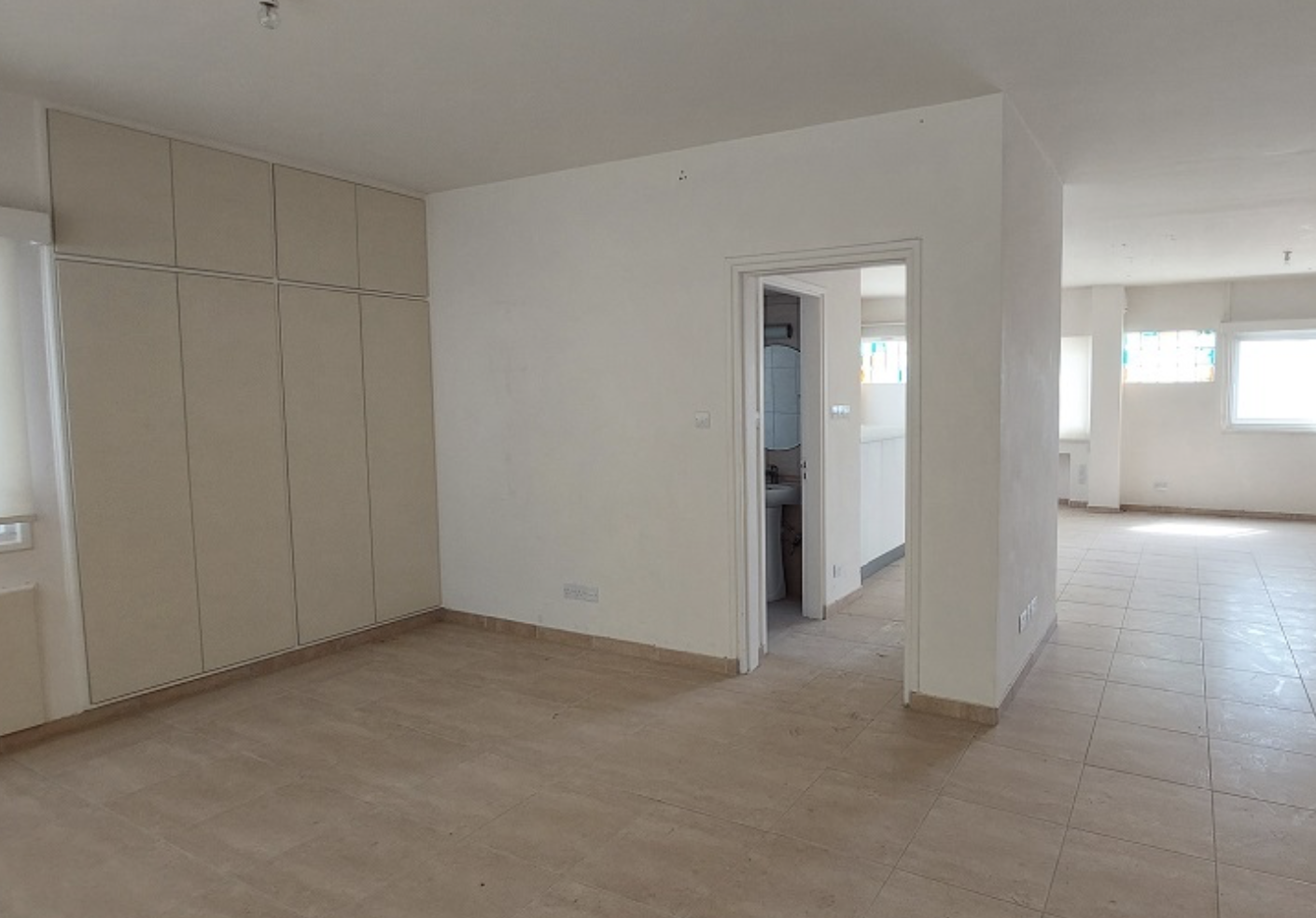 Office Apartment - Agios Antonios, Nicosia image 4