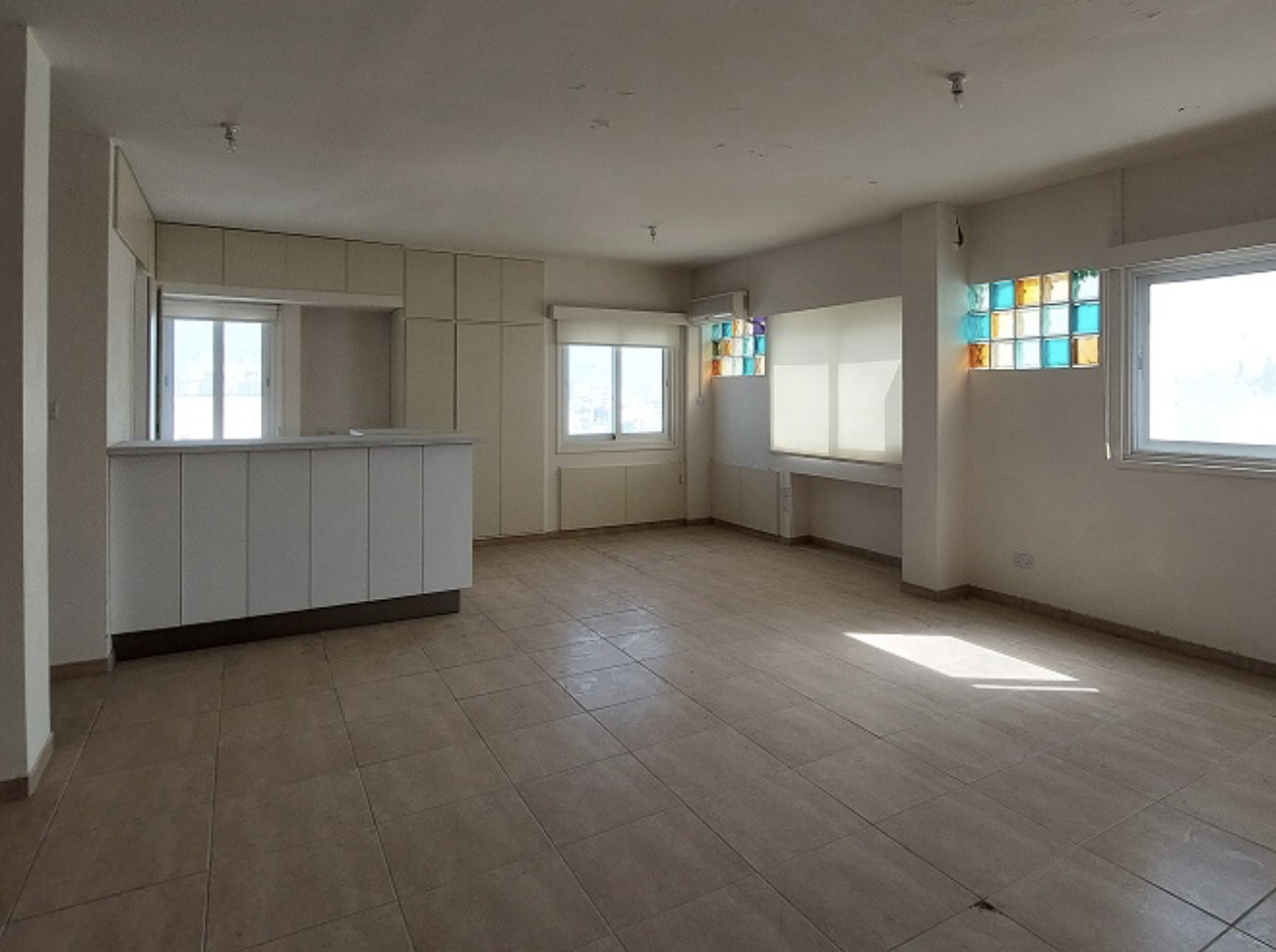 Office Apartment - Agios Antonios, Nicosia image 3