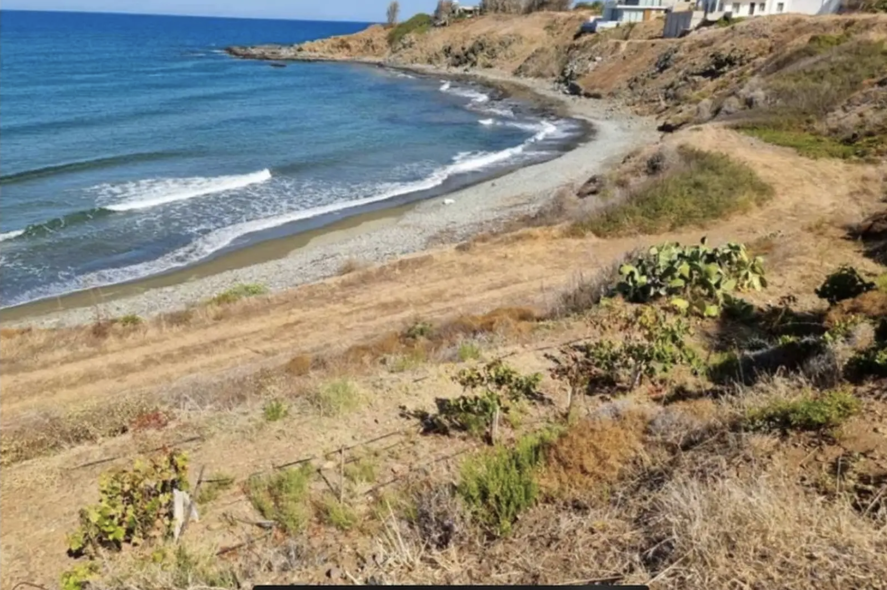 Seafront Residential Field in Pomos - 5686 m² image 3