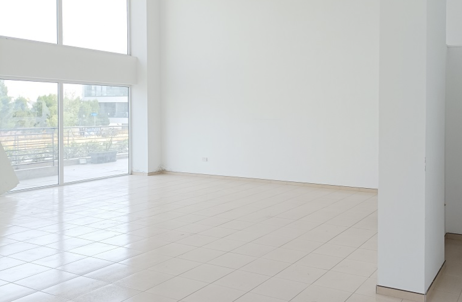 Commercial Shop - Aglantzia, Nicosia image 3