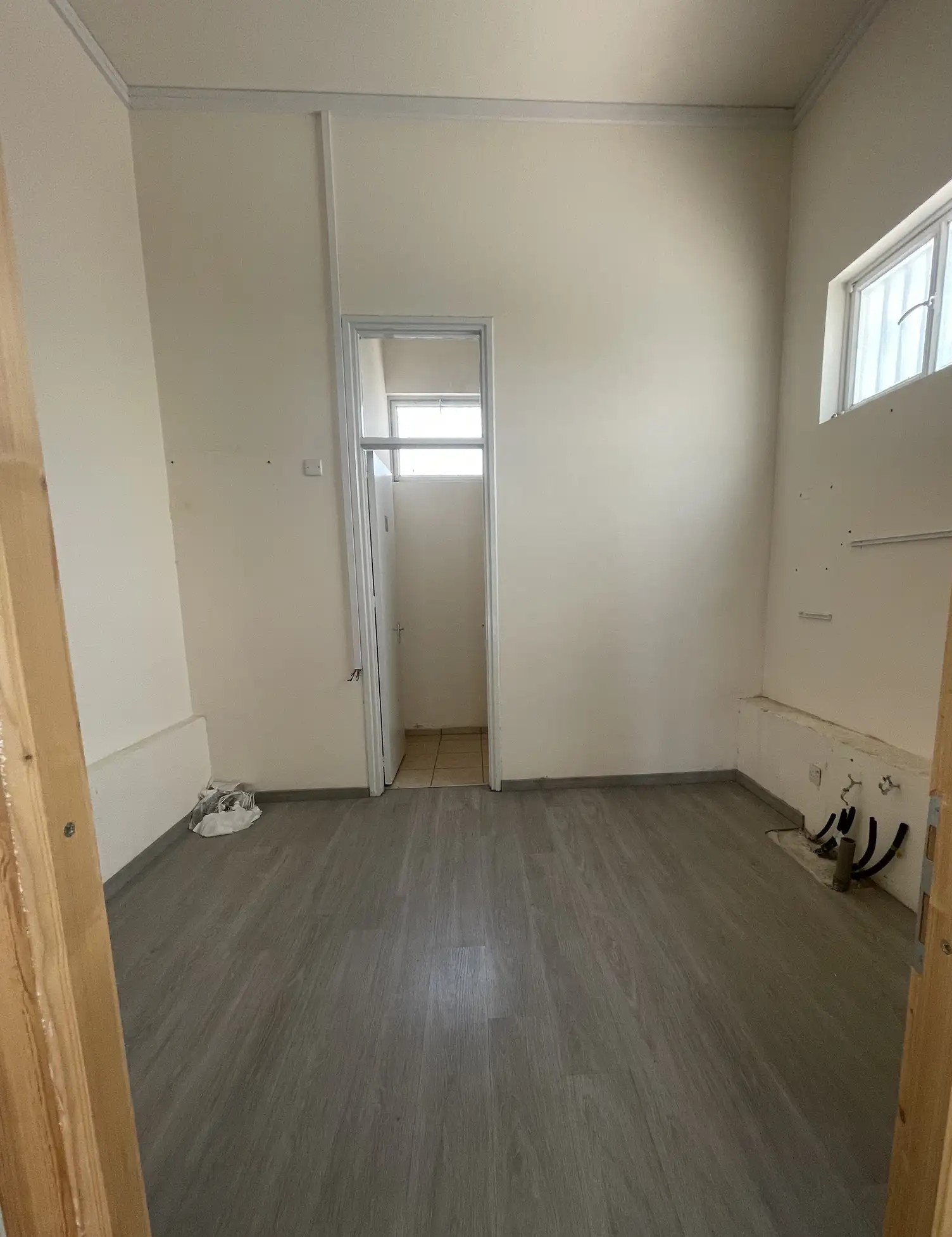 Commercial Space -Central Nicosia image 5