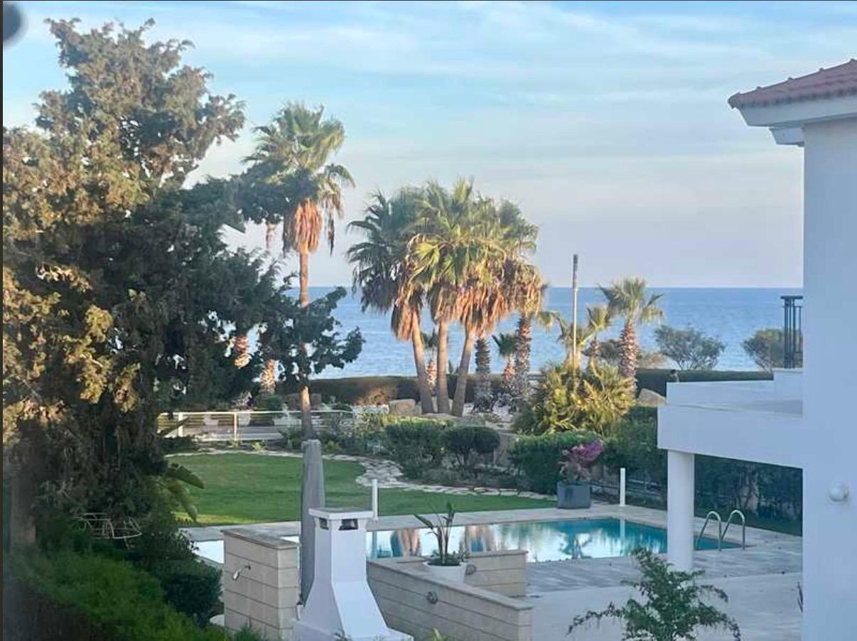 Three Bedroom House - Perivolia, Larnaca