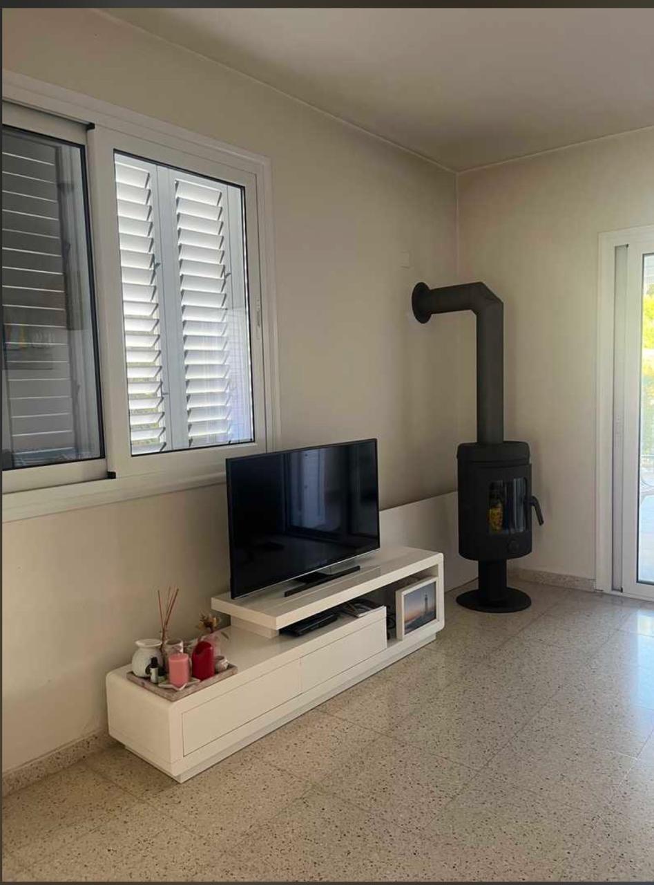 Three Bedroom House - Perivolia, Larnaca image 7