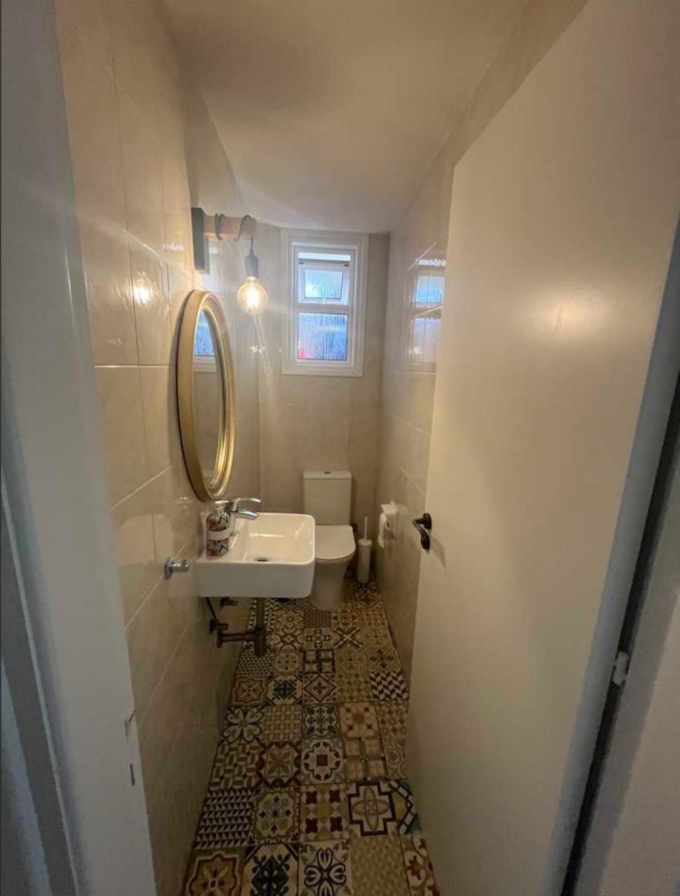 Three Bedroom House - Perivolia, Larnaca image 9