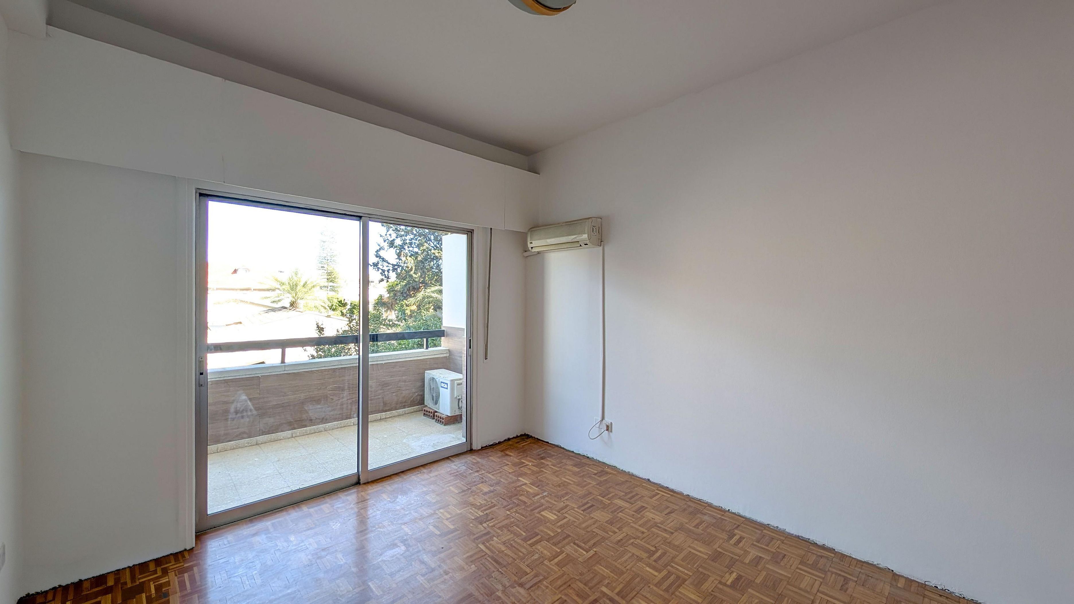 3 Bedroom Apartment in Agios Nikolaos, Larnaca image 4