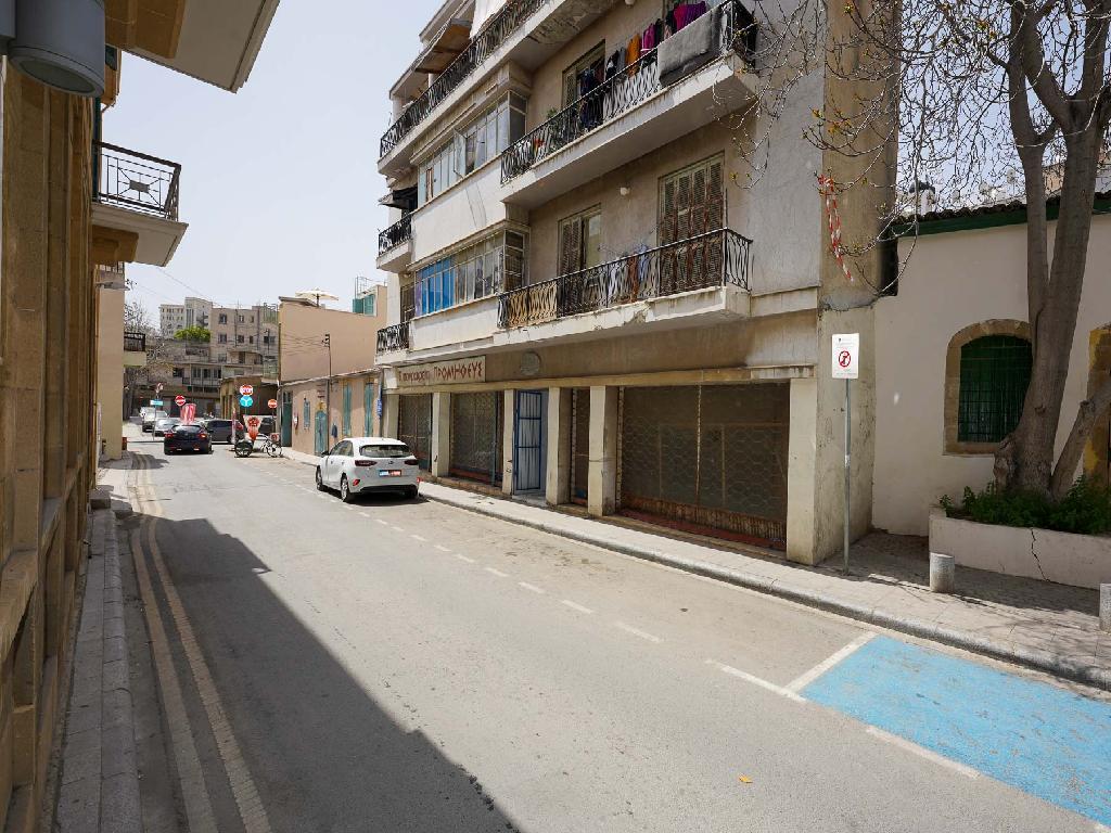 One Bedroom Apartment image 2