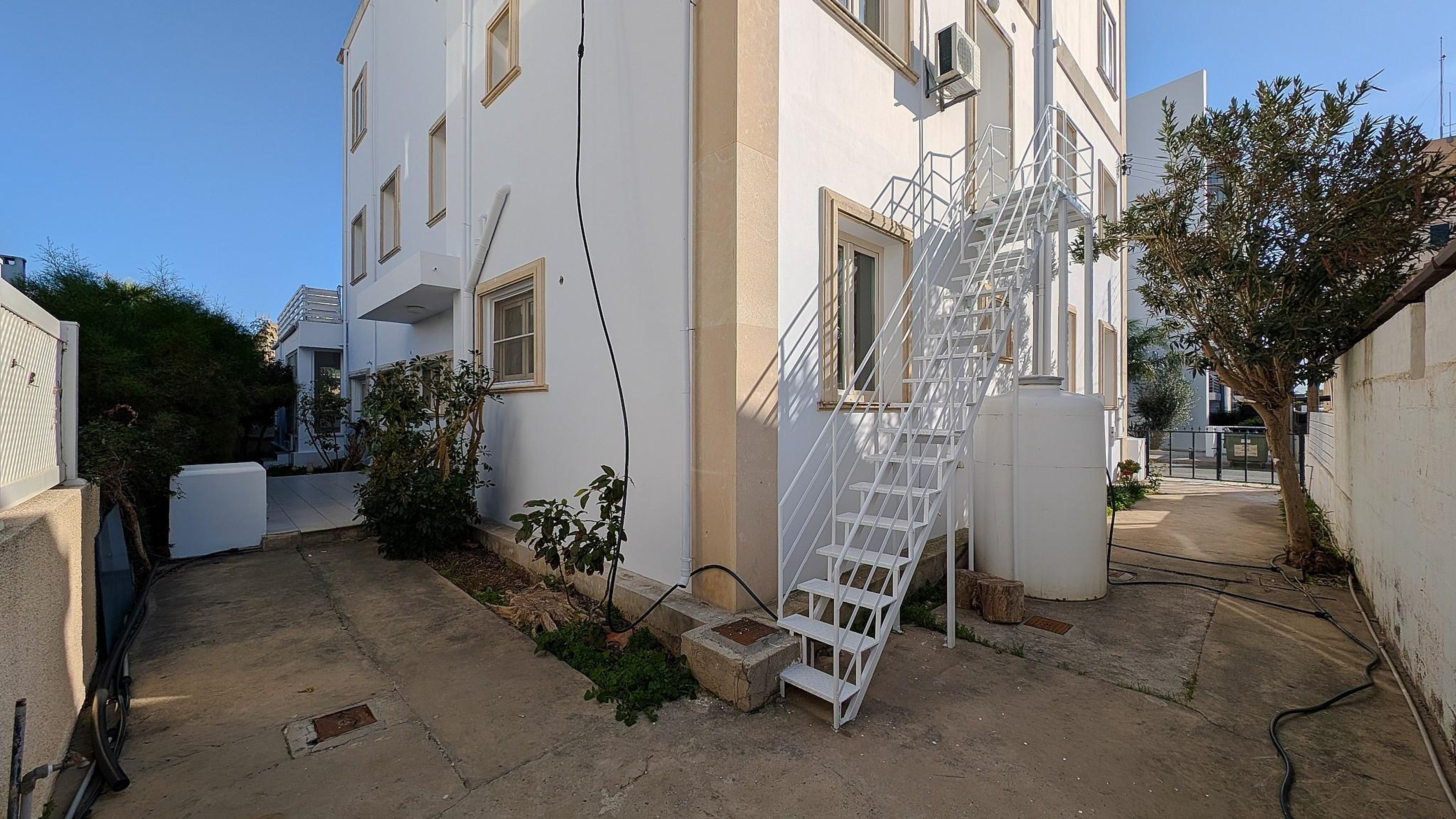 Residential Building - Agios Nikolaos, Larnaca image 5