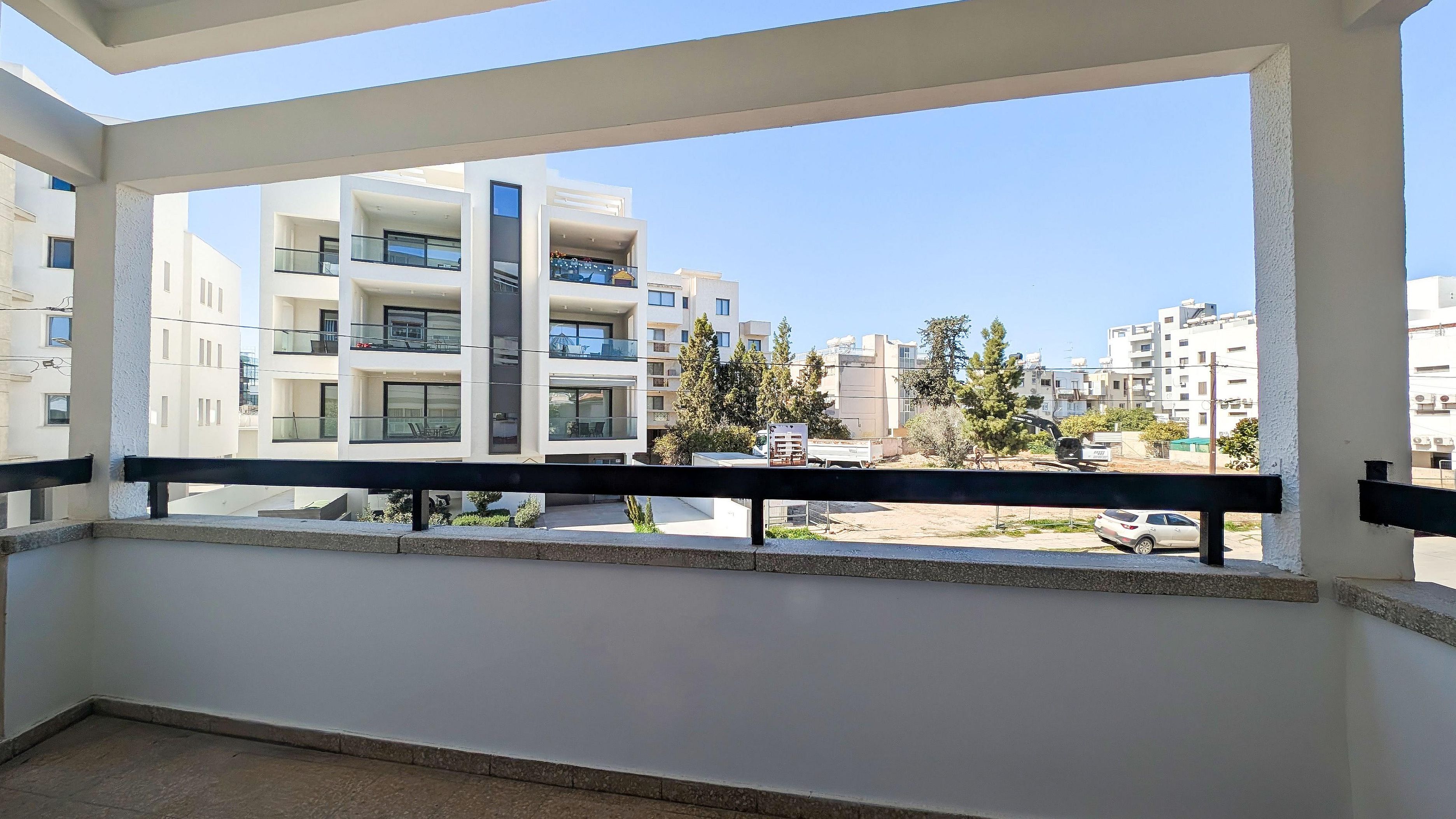 3 Bedroom Apartment in Agios Nikolaos, Larnaca image 8