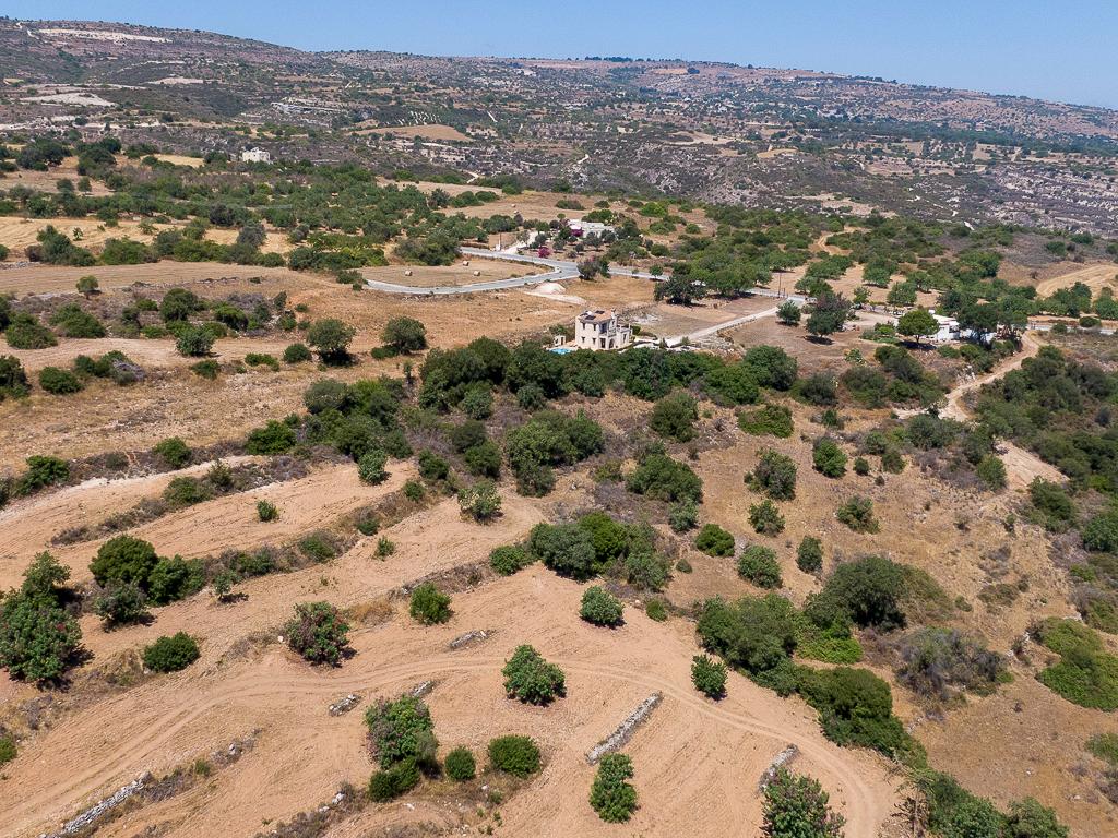 Agricultural Field - Pano Akourdalia, Paphos
