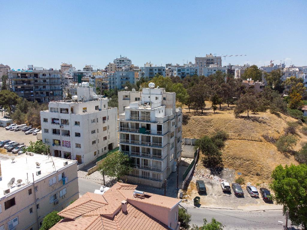 Residential building (46 units) - Agioi Omologites, Nicosia image 2