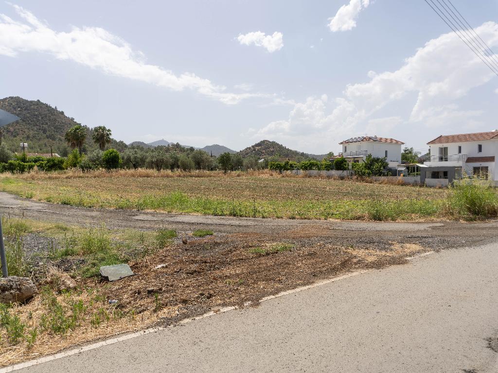 Residential Field - Lythrodontas, Nicosia image 4