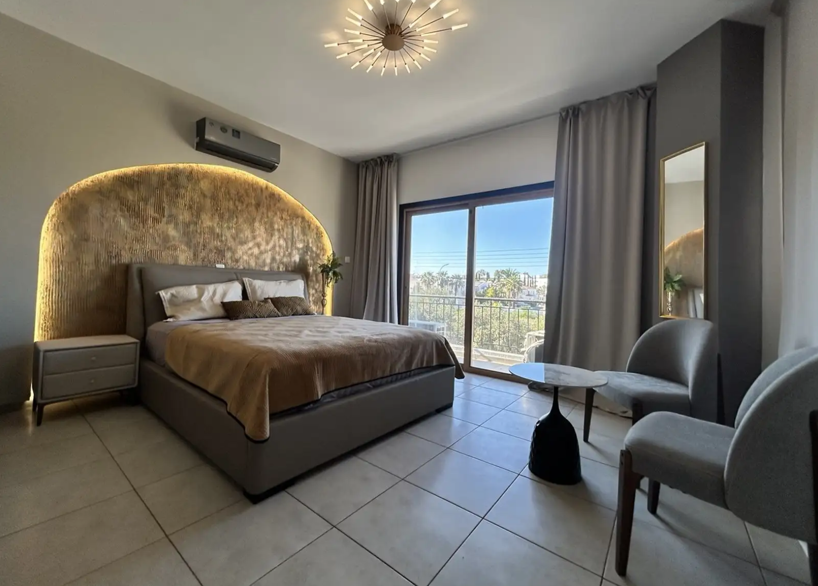 🔥 Renovated 4-Bedroom House in Engomi – Fully Furnished | €450,000 image 2