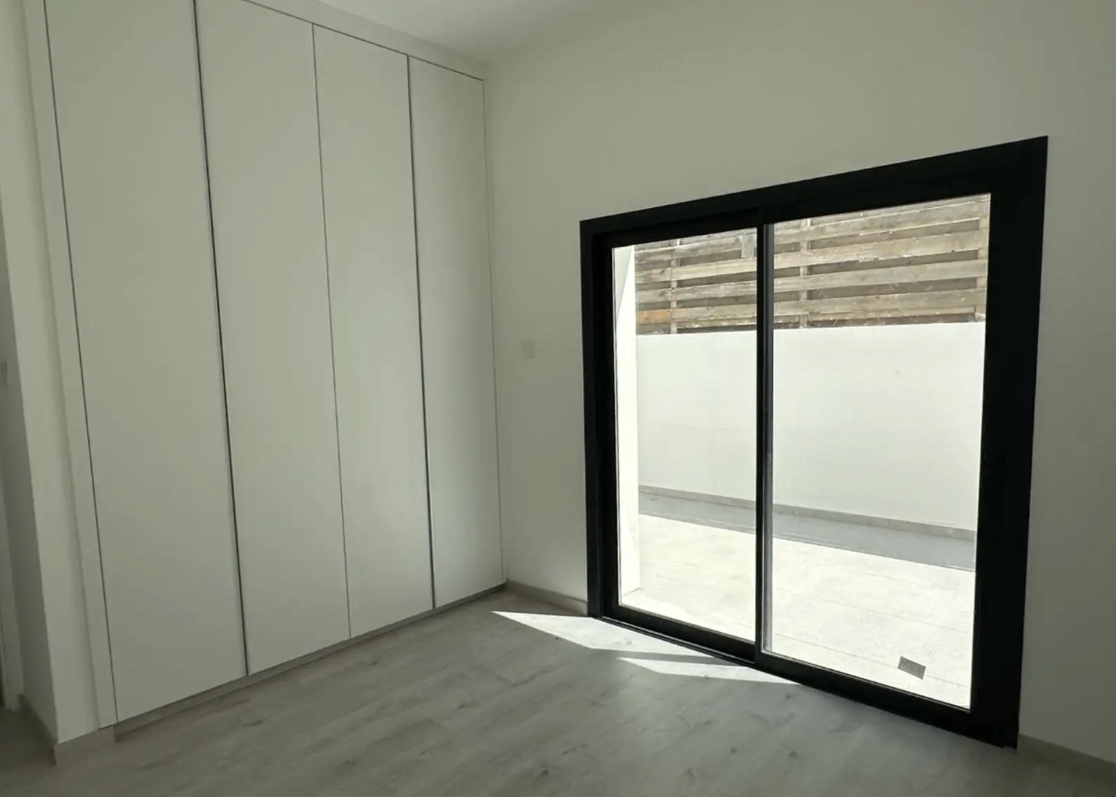 🔥 Spacious 3-Bedroom Semi-Detached House for Rent – Garden & A/C 🌿🏡 image 12