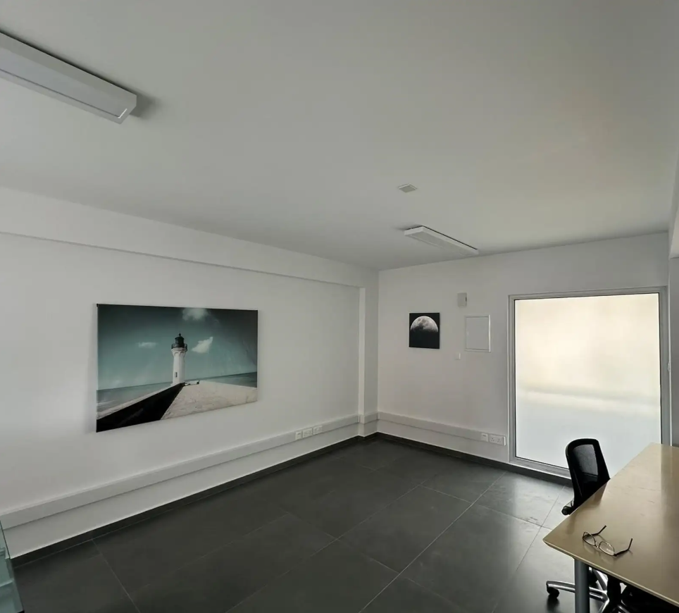 Office Unit, Trypiotis, Nicosia