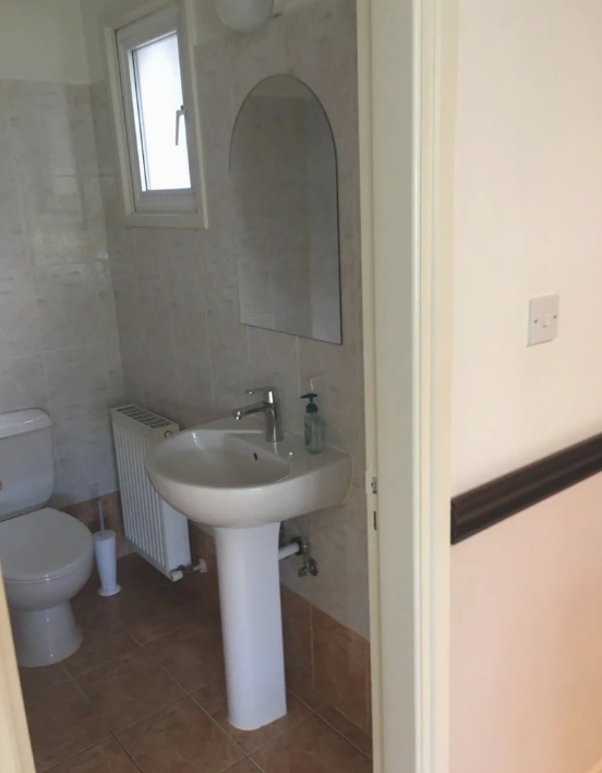 Three Bedroom Apartment - Egkomi- Makedonittissa, Nicosia image 11