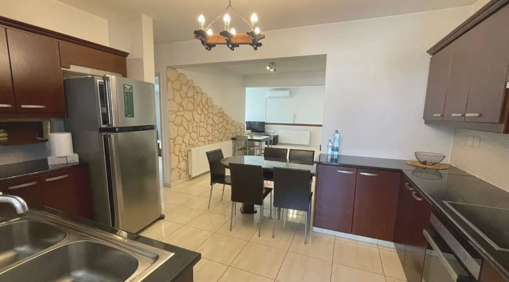 Three Bedroom Apartment - Egkomi- Makedonittissa, Nicosia image 3