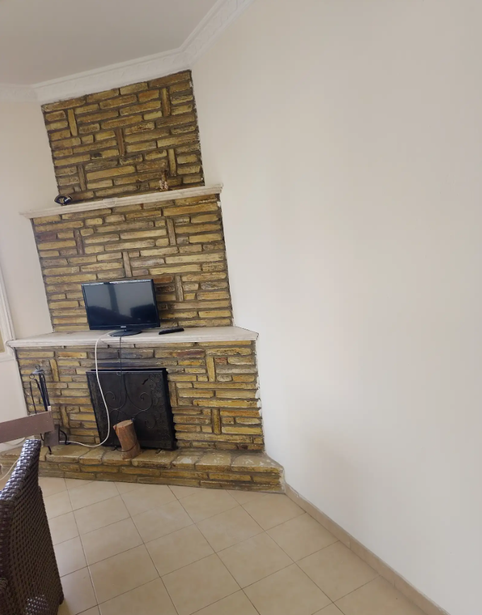 Three Bedroom Apartment - Dasoupoli, Nicosia image 5