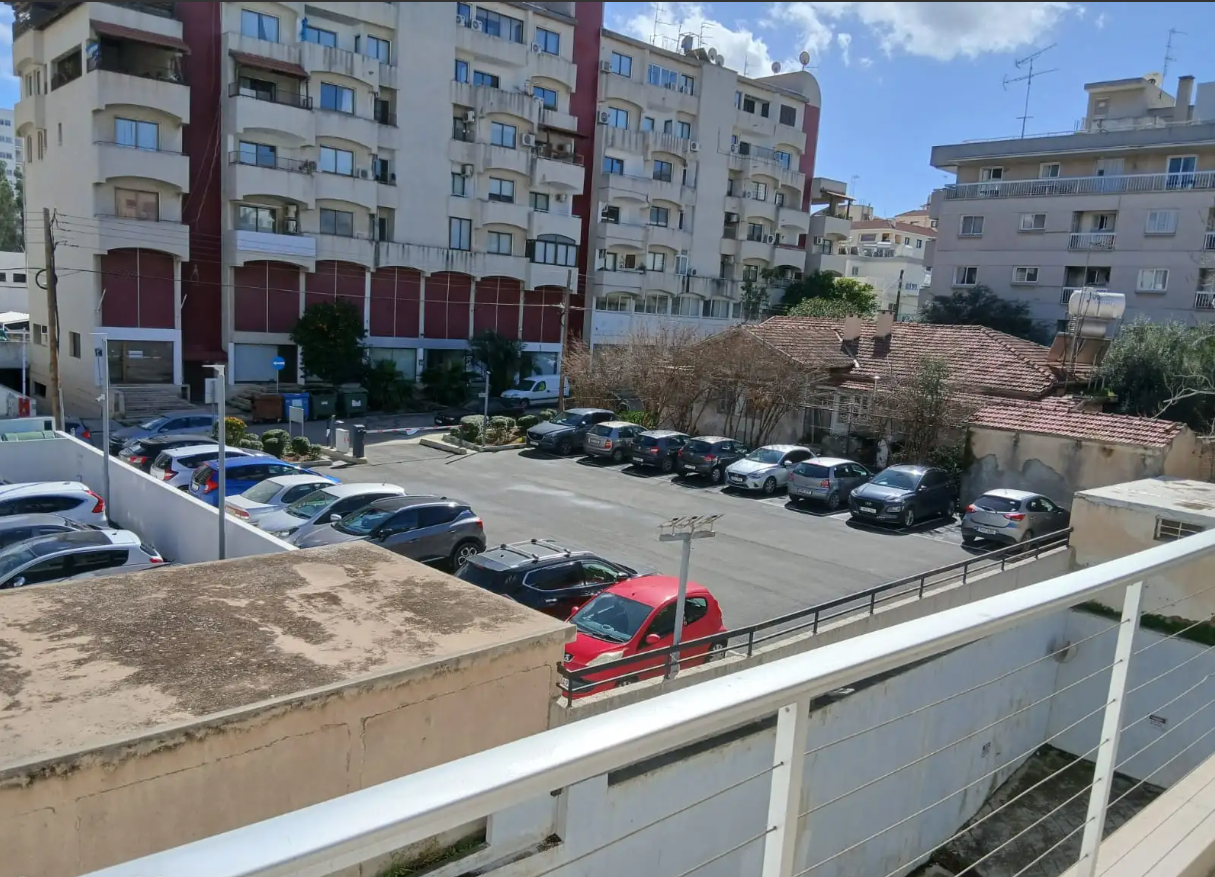 One Bedroom Apartment - Agioi Omologites image 11