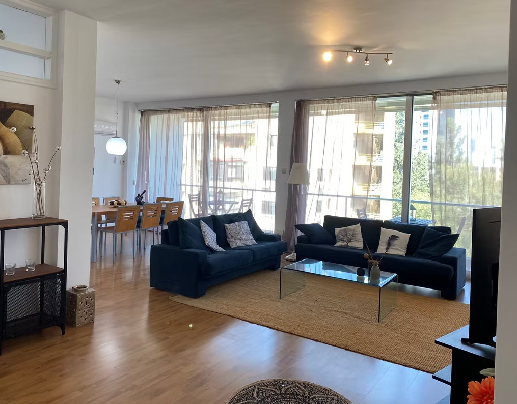 Three Bedroom Apartment - Agioi Omologites, Nicosia image 2