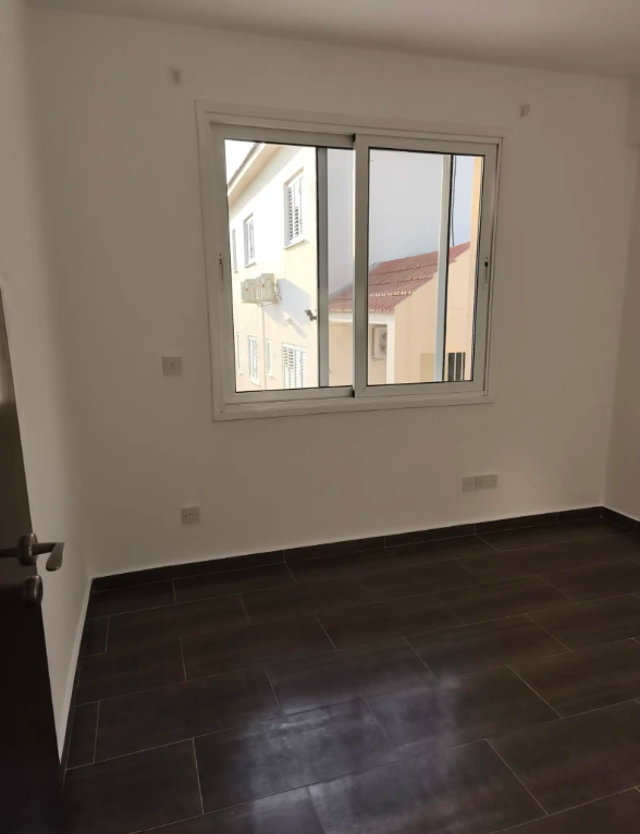 Three Bedroom Mesonette - Pervolia, Larnaca image 8