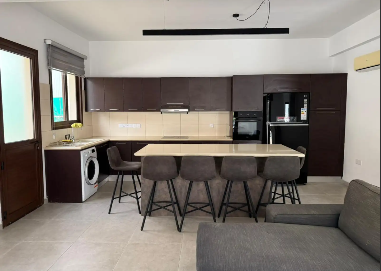 Three Bedroom Apartment - Chrysopolitissa, Larnaca