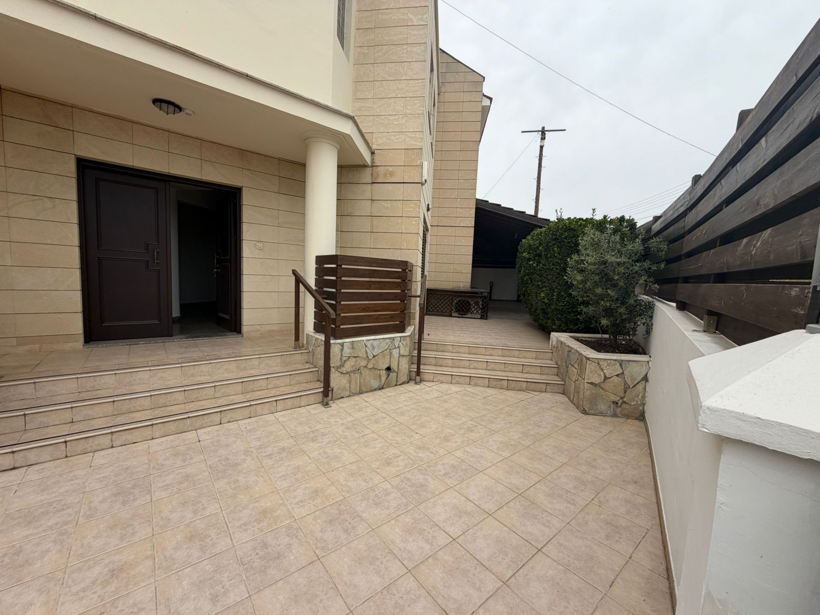 Five Bedroom Villa house - Egkomi Makedonitissa, Nicosia image 6