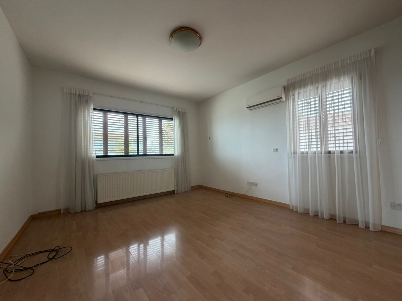 Five Bedroom Villa house - Egkomi Makedonitissa, Nicosia image 28