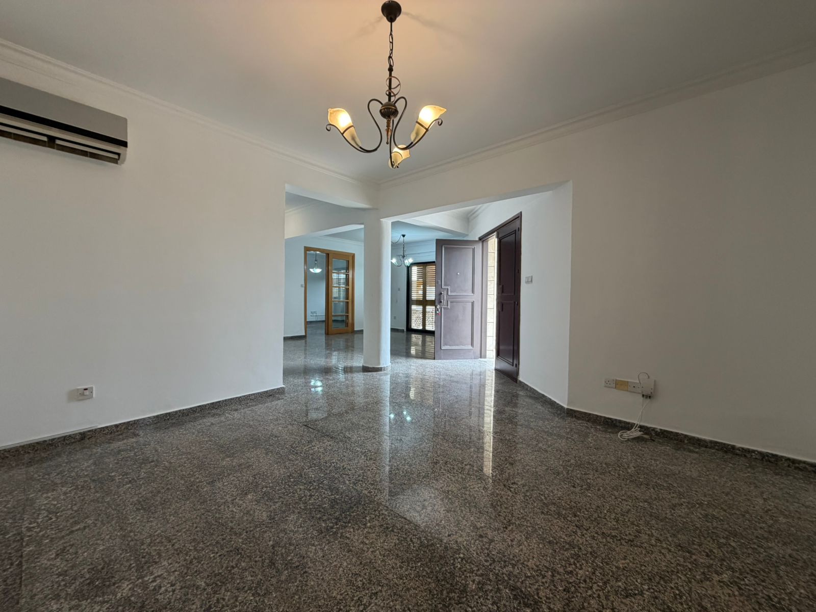 Five Bedroom Villa house - Egkomi Makedonitissa, Nicosia image 25