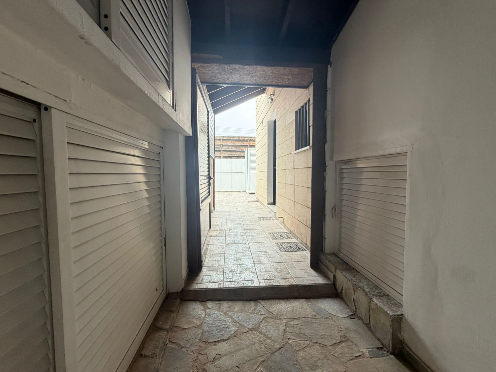 Five Bedroom Villa house - Egkomi Makedonitissa, Nicosia image 29