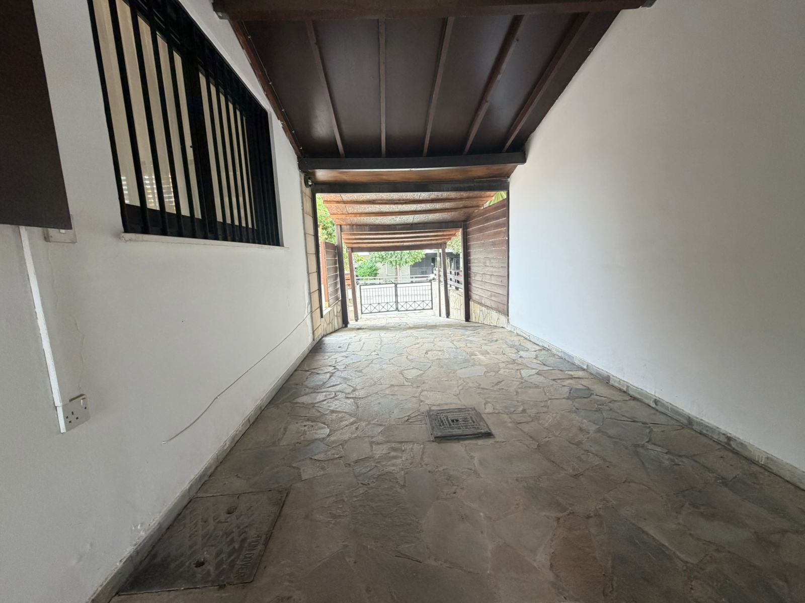 Five Bedroom Villa house - Egkomi Makedonitissa, Nicosia image 31