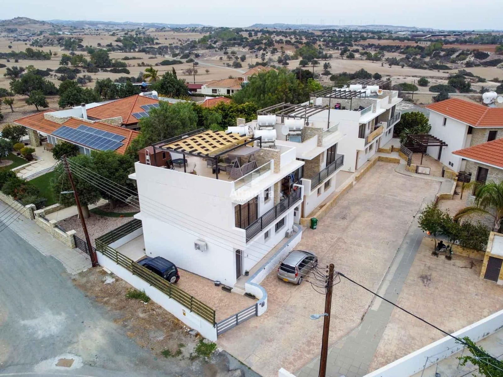 Flat-Mazotos, Larnaca