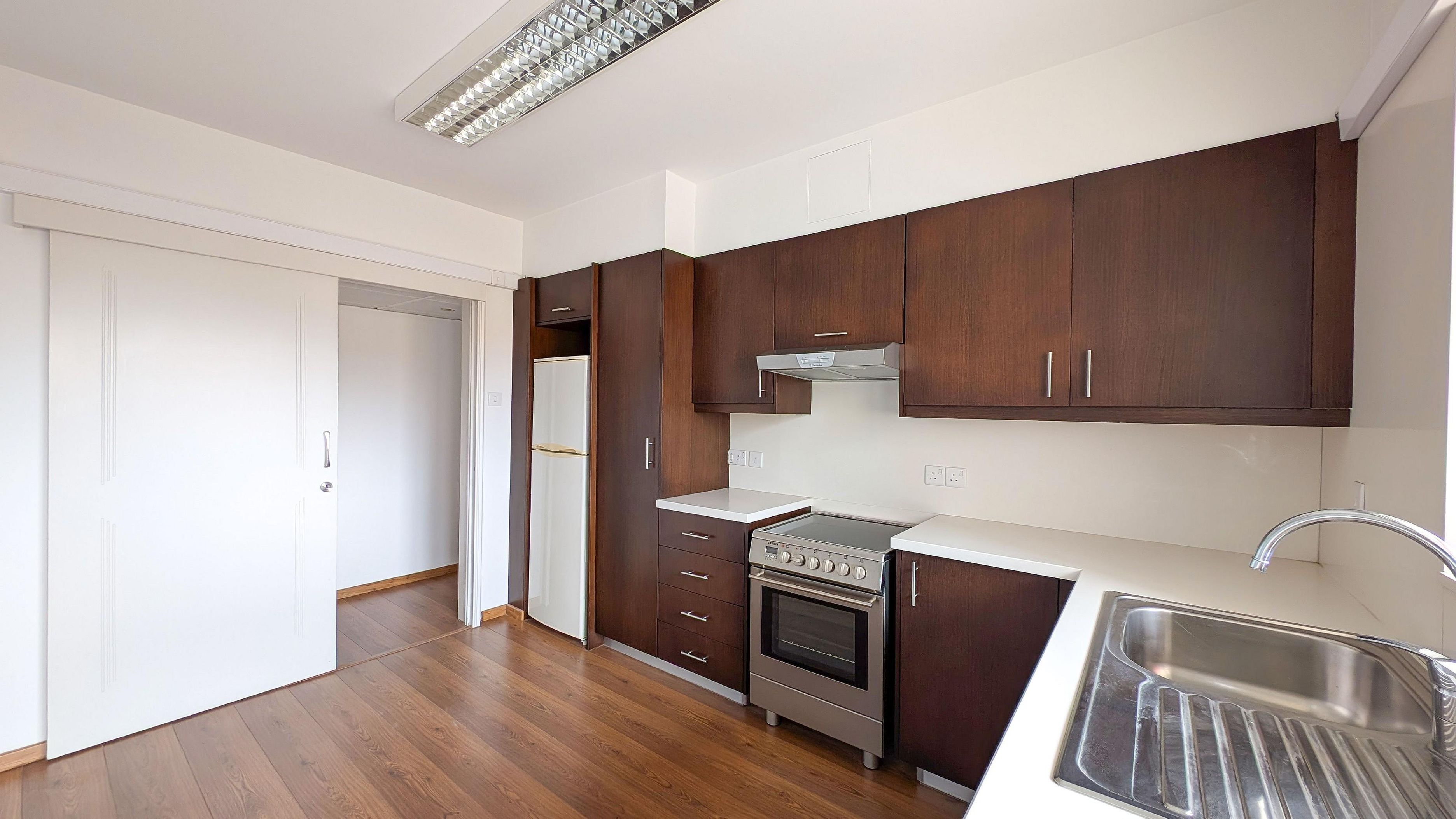 Three Bedroom-Apartment(Agios Andreas, Nicosia) image 5