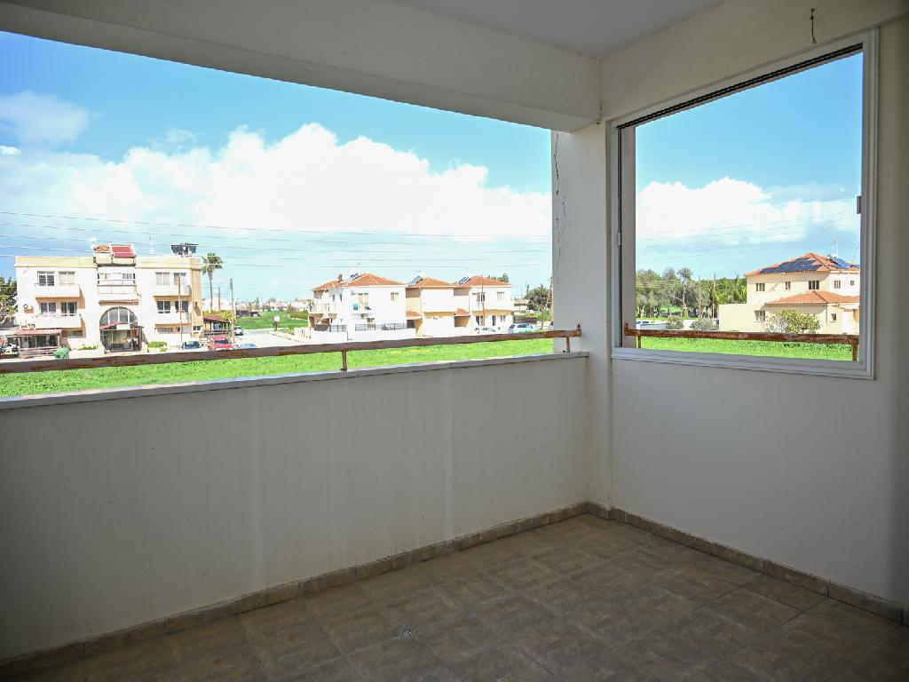 Two Bedroom-Flat-Larnaca(Pervolia) image 6