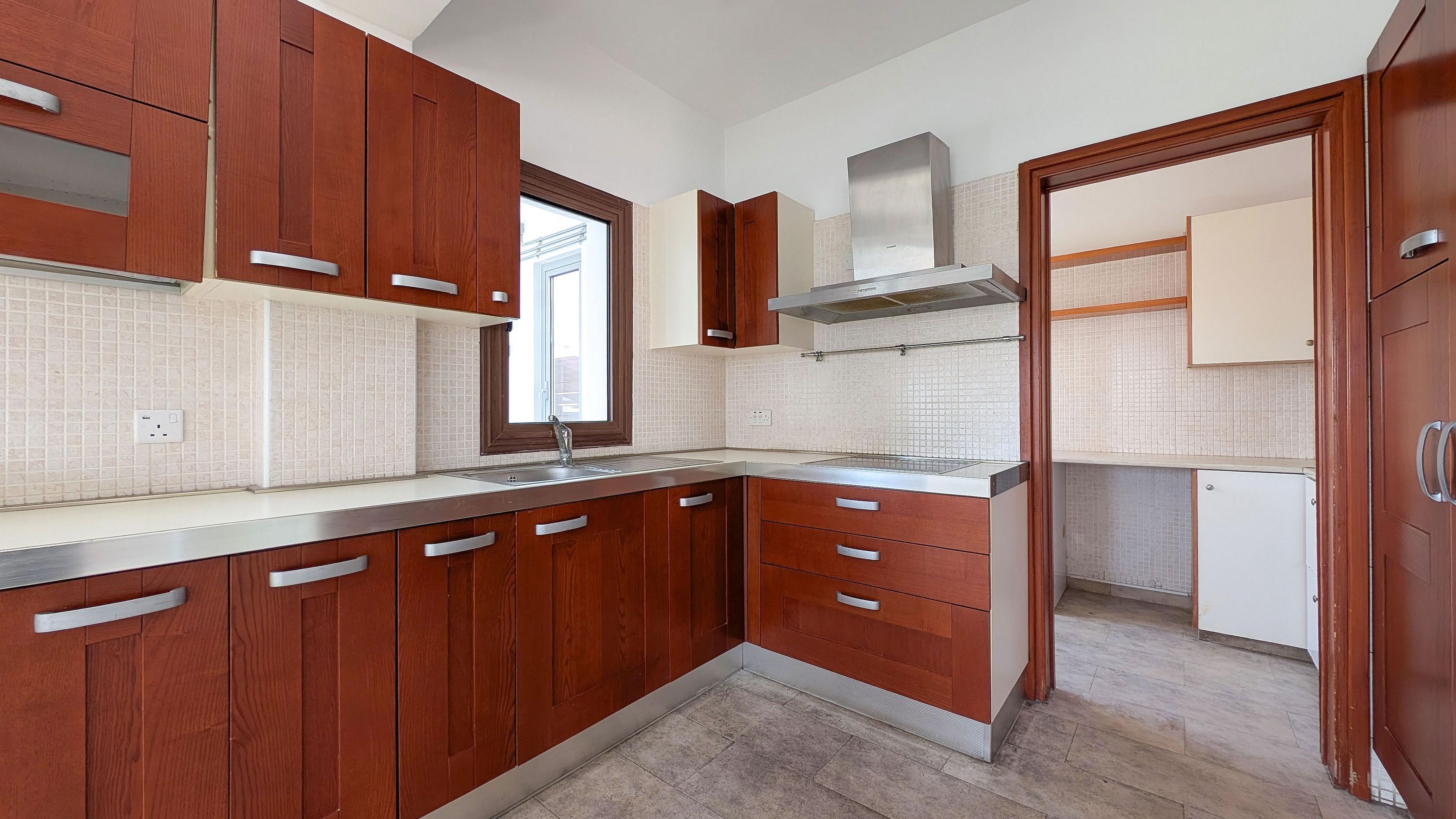 Three Bedroom-Semi Detached-Oroklini, Larnaca image 7