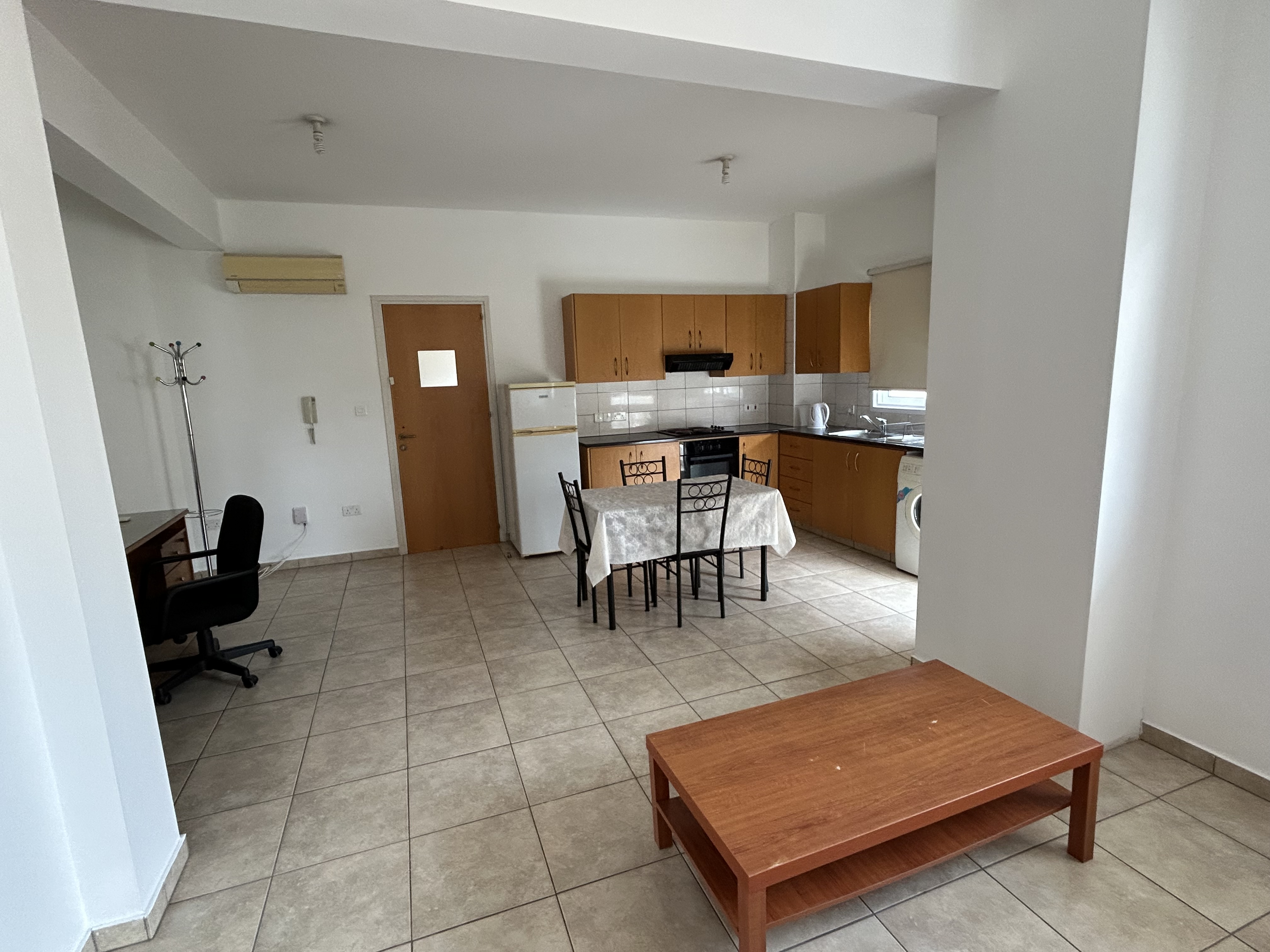 One Bedroom Apartment - Acropoli, Nicosia image 2